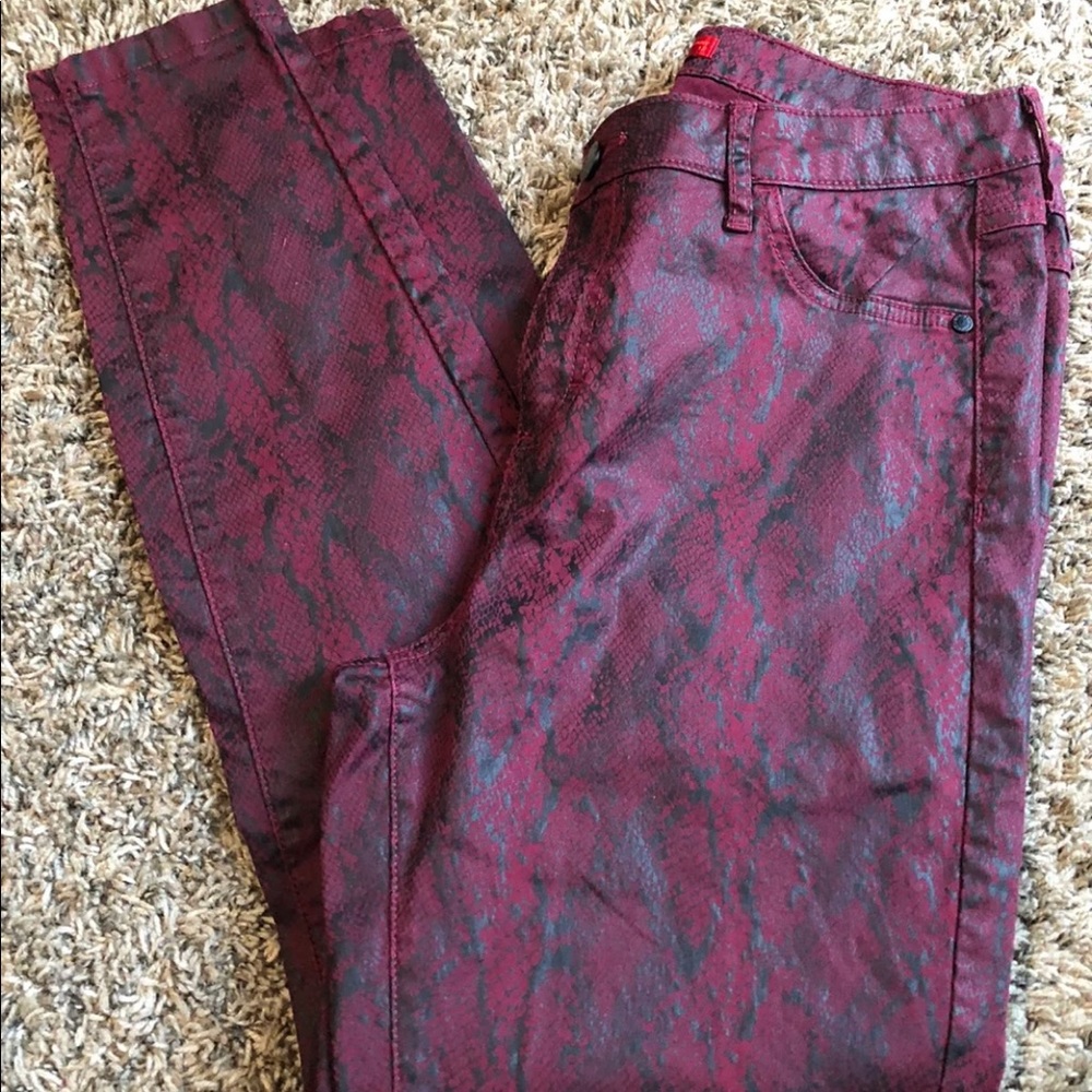 New Jennifer Lopez Snake Skin Pants 12